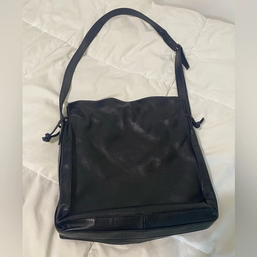 Loewe Flamenco Soft Leather Bag - Picture 4 of 16